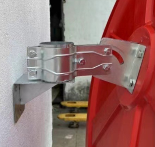 PC Lens Convex Mirror - Installation View
