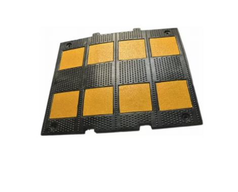 50x60x3cm Euro Style Rubber Speed Bump - Product View
