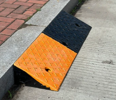Black Yellow Chevron Pattern Curb Ramp - Application Scene
